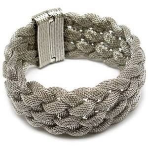 Braided Mesh Chain Chunky Statement Magnetic